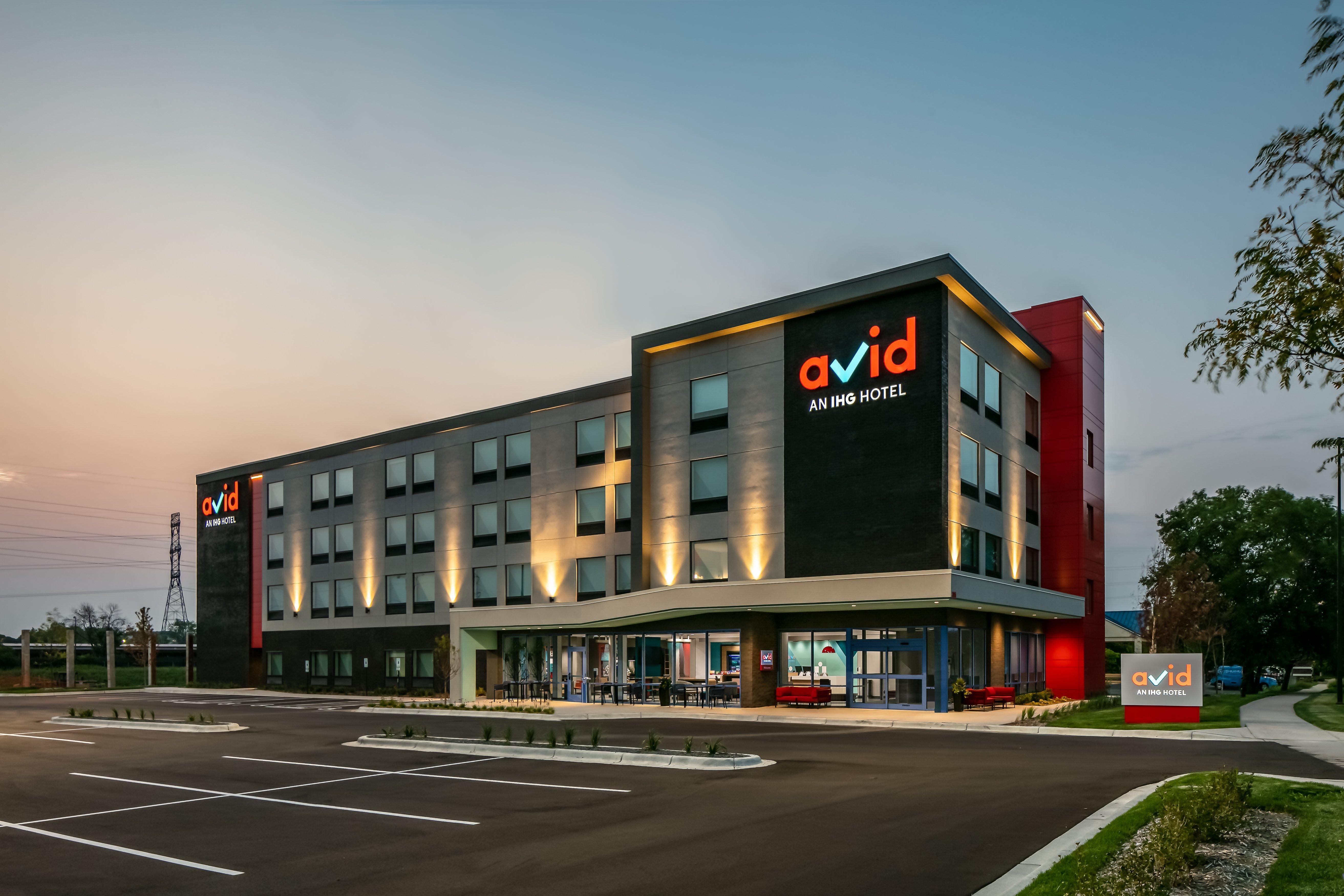 Avid Hotels - Roseville - Minneapolis North, An Ihg Hotel Exterior photo